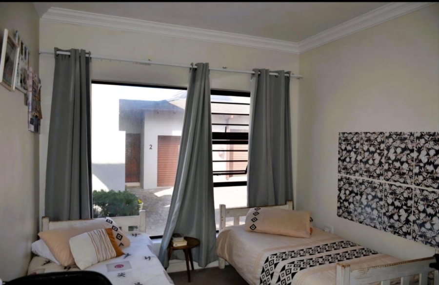 3 Bedroom Property for Sale in Wavecrest Eastern Cape